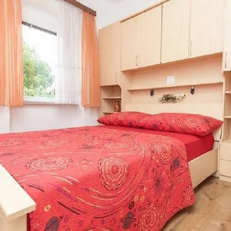 Apartments And Rooms Misic Trogir Room photo