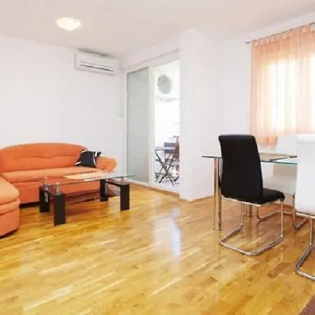 Apartments And Rooms Misic Trogir Exterior photo